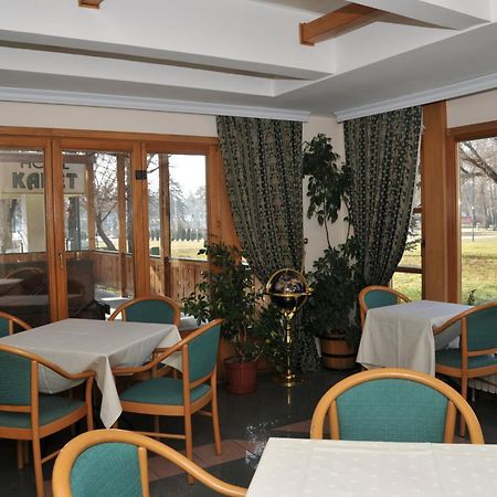 Hotel Kanet Szkopje Kültér fotó