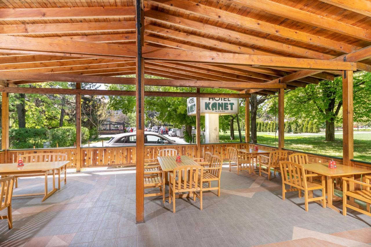 Hotel Kanet Szkopje Kültér fotó