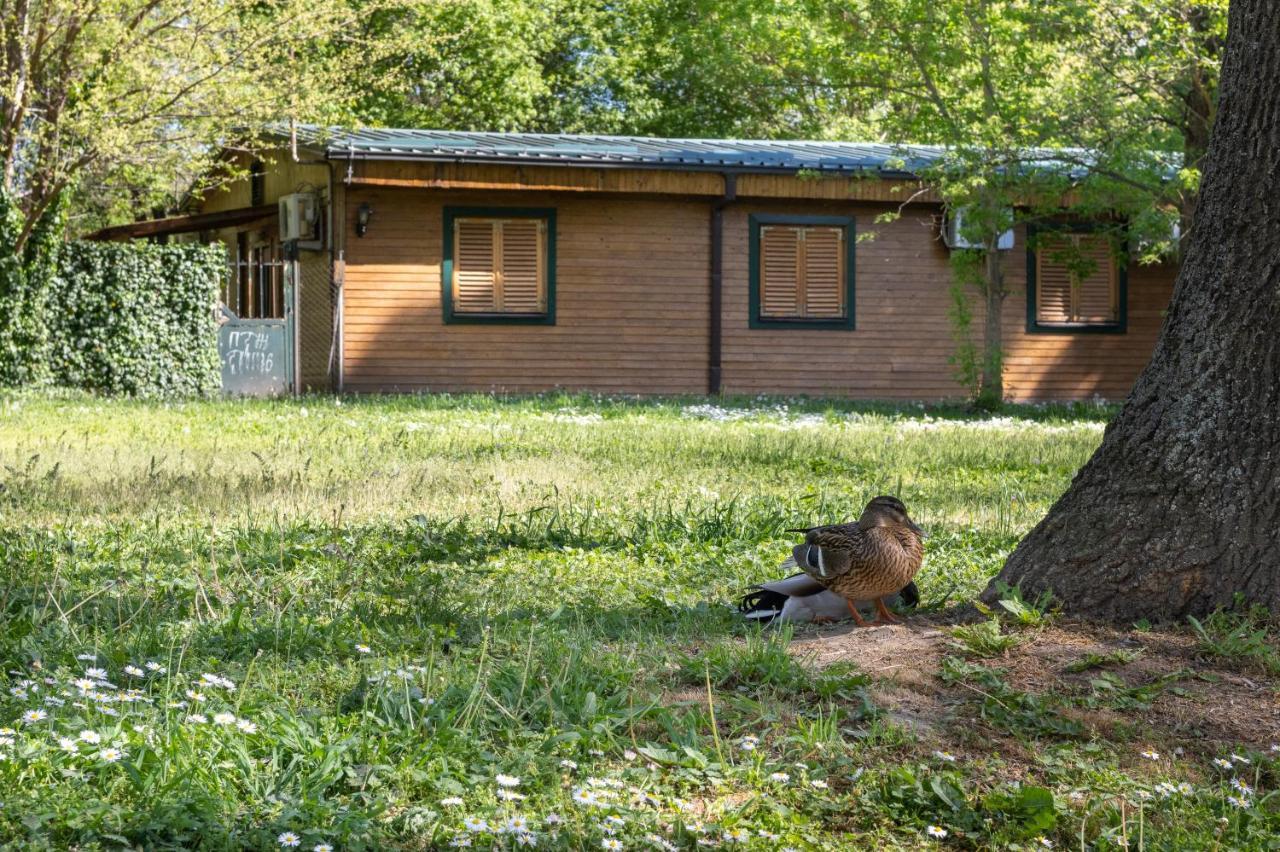 Hotel Kanet Szkopje Kültér fotó