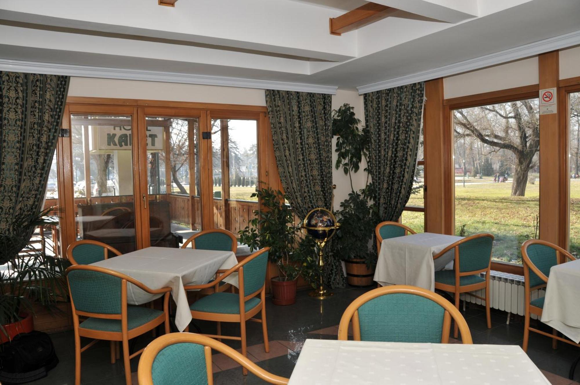 Hotel Kanet Szkopje Kültér fotó